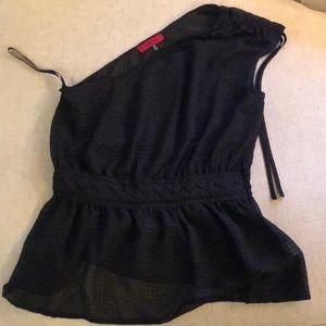 Akira medium off the shoulder black top